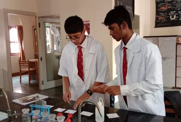 MYP 4: Students researched the shelf life of cosmetics both herbal and chemical. They related Isotopes to actual life scenario and had a class discussion on it. They added colours to Chemistry through Chromatography.